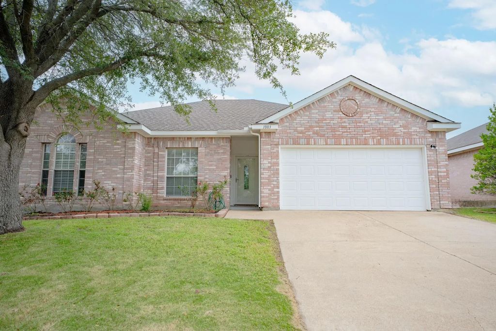 1003 Morningside Drive, Grand Prairie