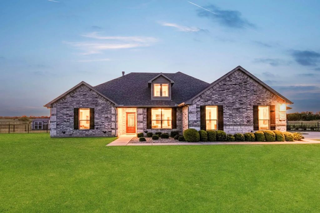 634 Gant Road, Sherman