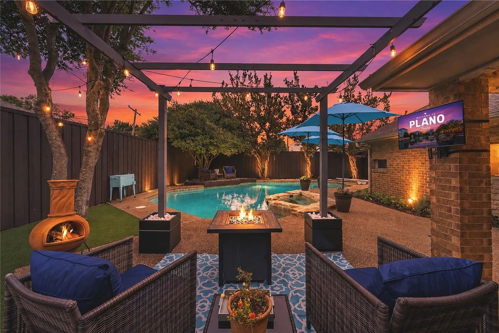 3716 Solarium Place, Plano