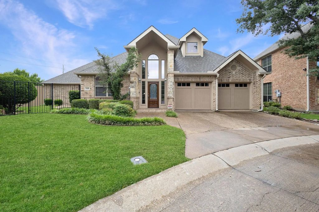 648 Laketrail Drive, Richardson