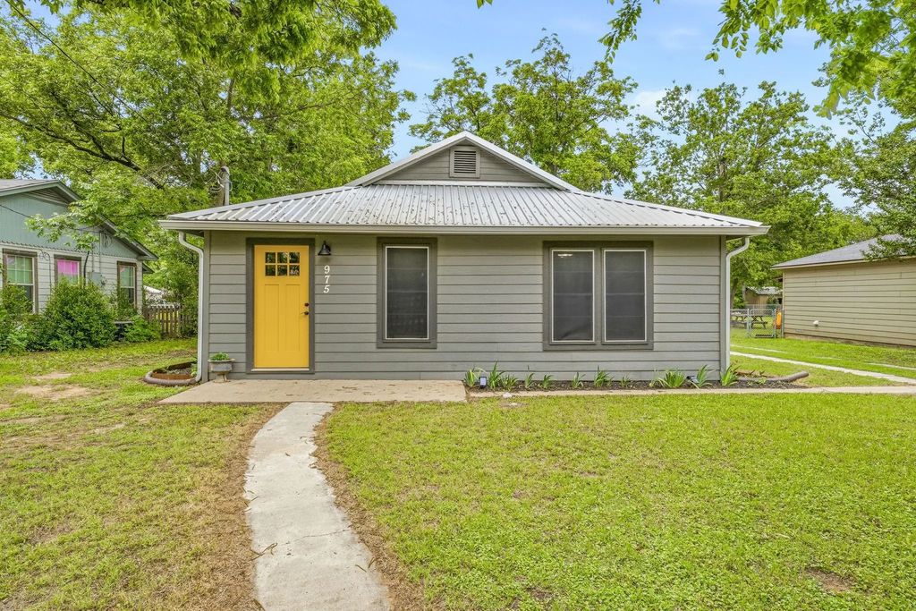 975 N Neblett Street, Stephenville
