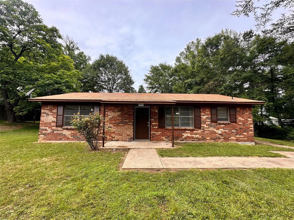 303 Crow, Linden