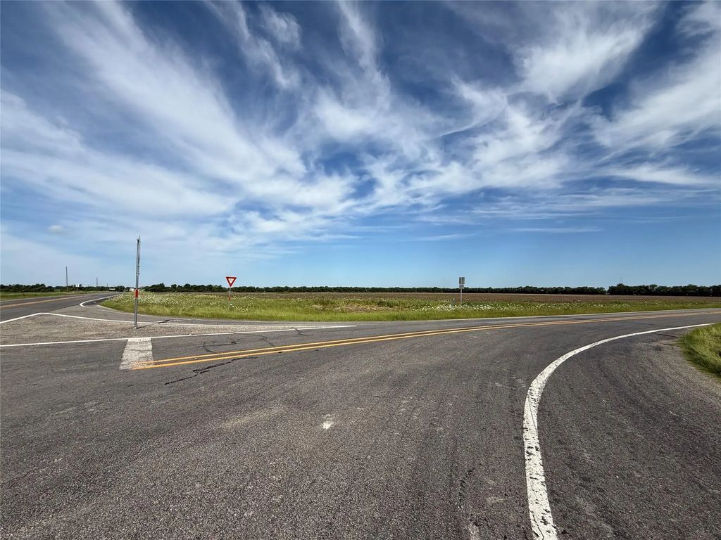 Fm 1396, Honey Grove