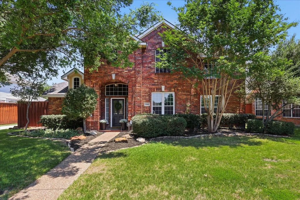 8408 Kobelco Drive, Plano