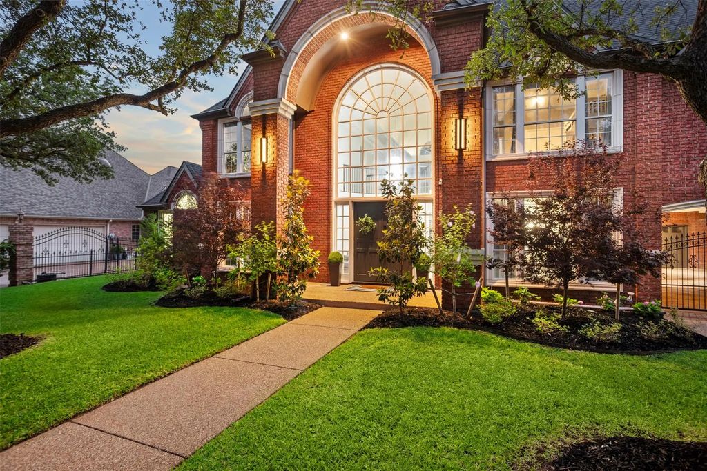 2906 Cottonwood Lane, Colleyville