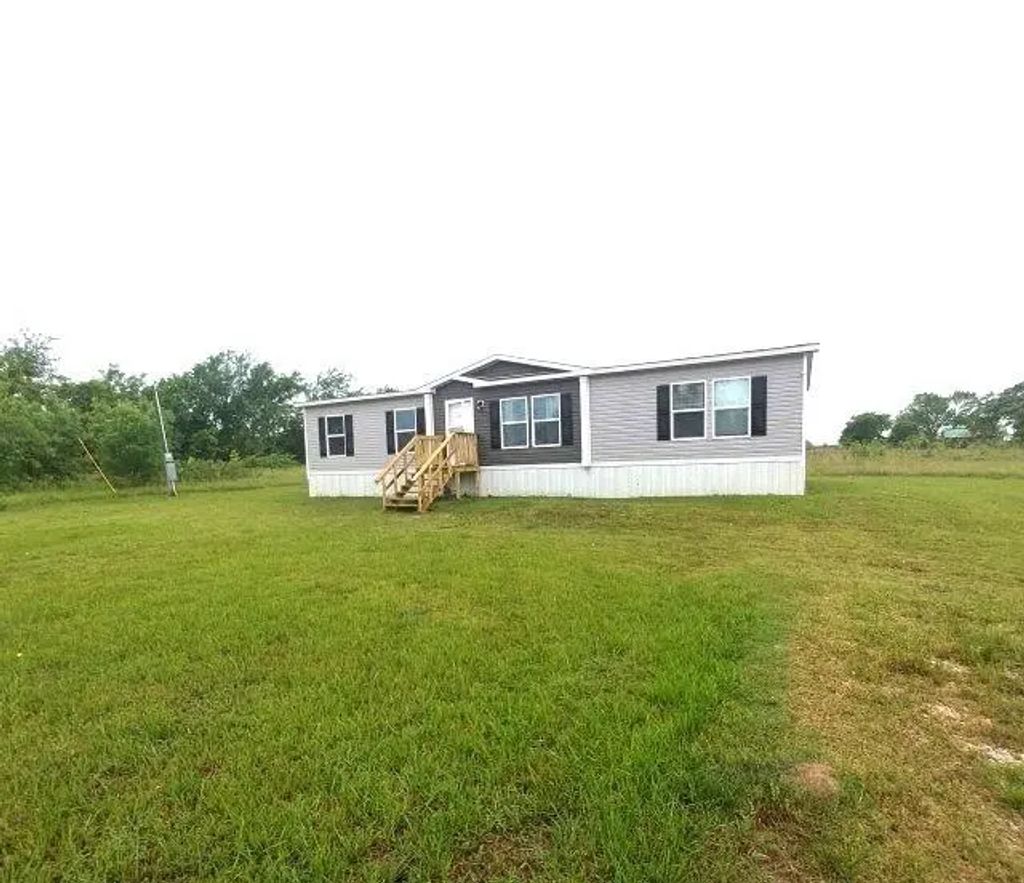 798 N 4190, Hugo