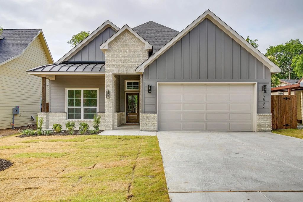 5507 Graham Street, Sansom Park