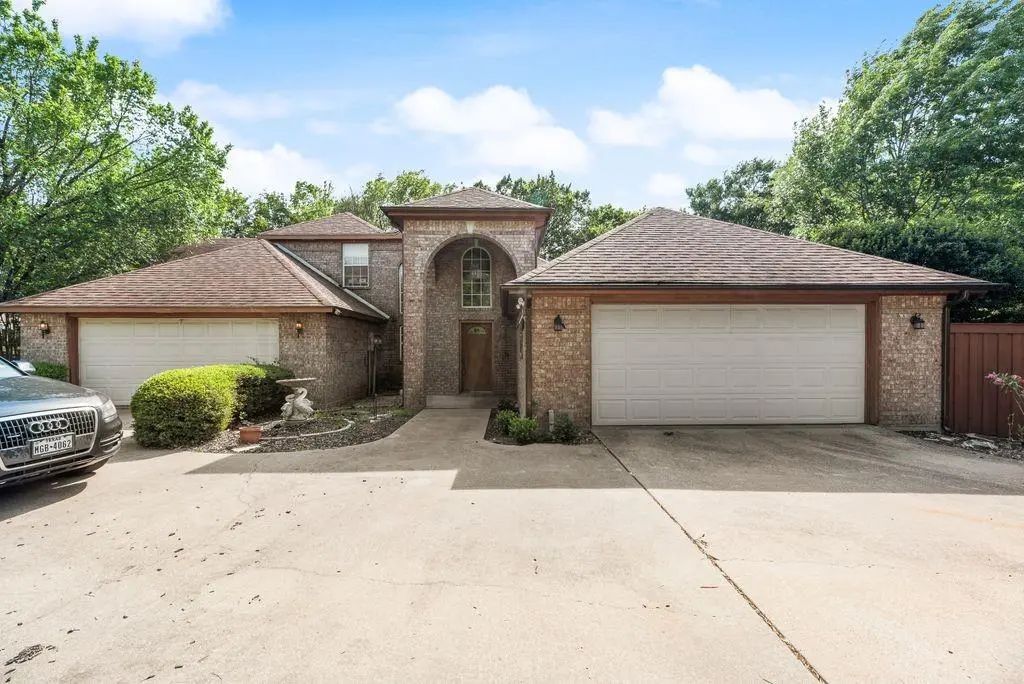 115 Idle Creek Court, DeSoto