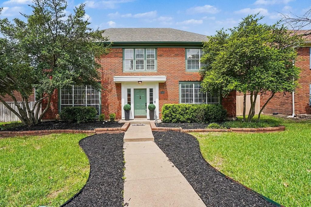 8024 Morning Lane, Fort Worth