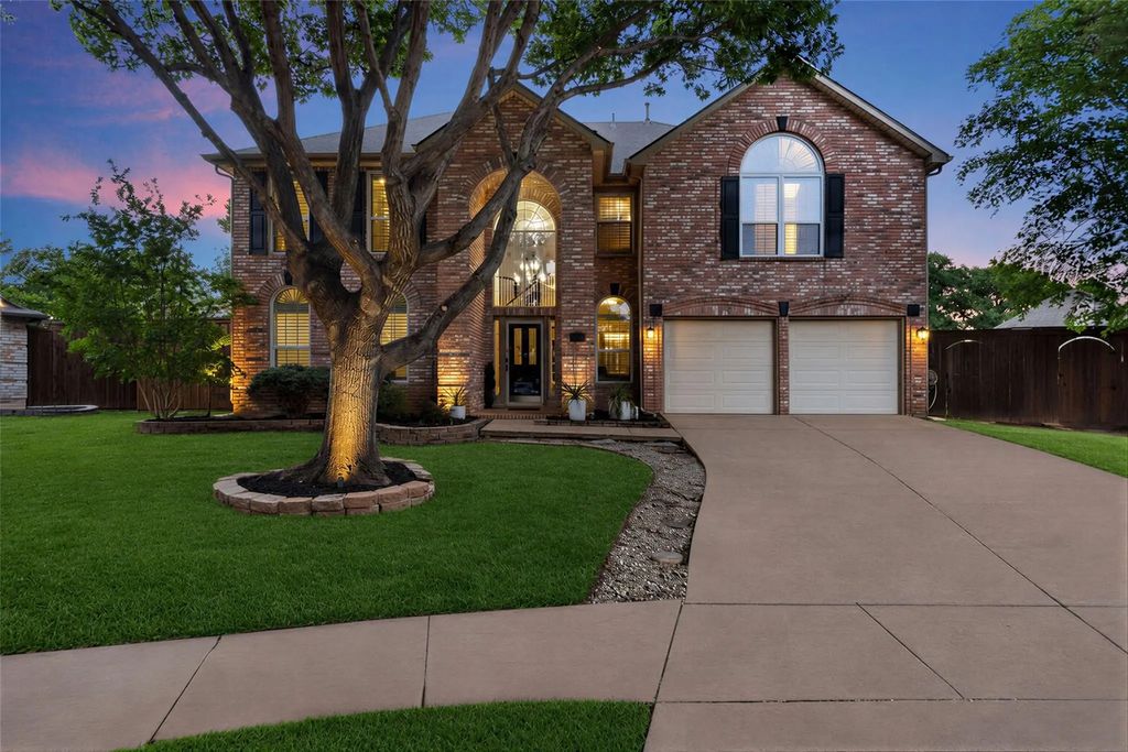 832 Tealwood Circle, Flower Mound