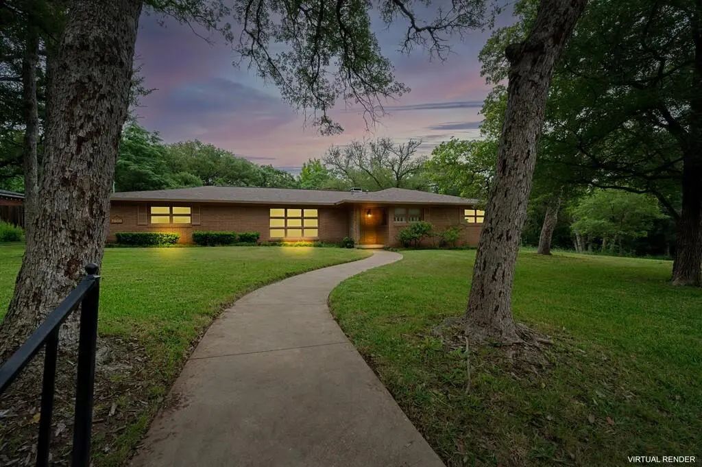 7808 Delhi Road, Woodway