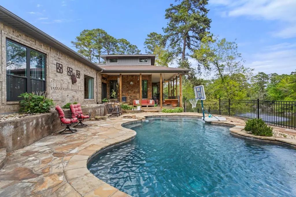 23677 Greenway Drive, Bullard