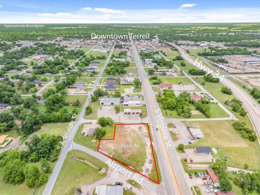 1008 S Virginia Street, Terrell