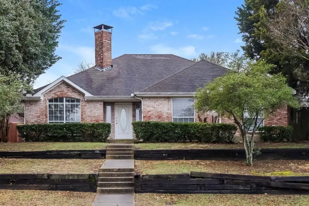 700 Havencrest Drive, DeSoto