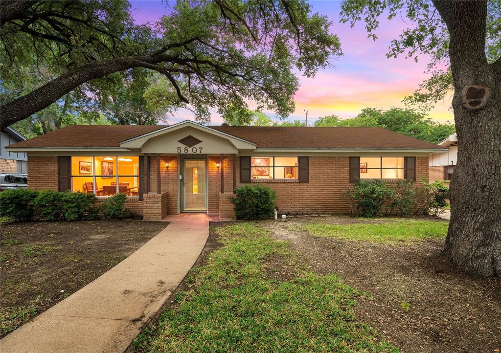 5807 Caldwell Street, Waco