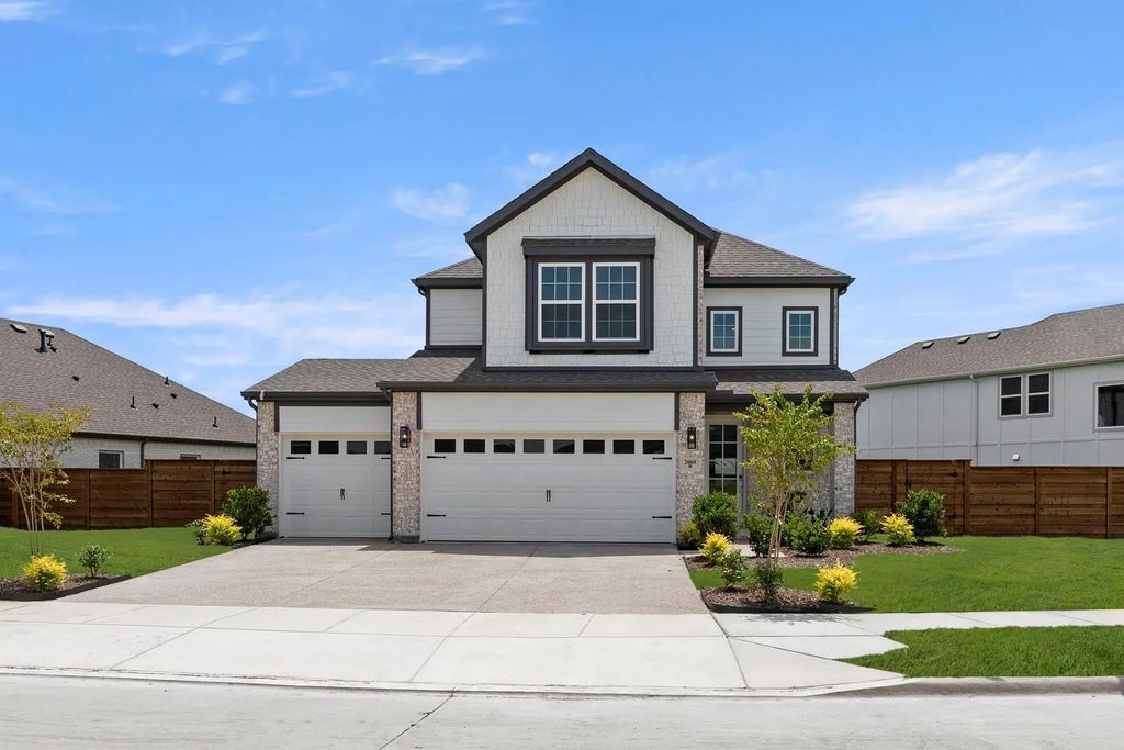2000 Blossom Street, Mesquite