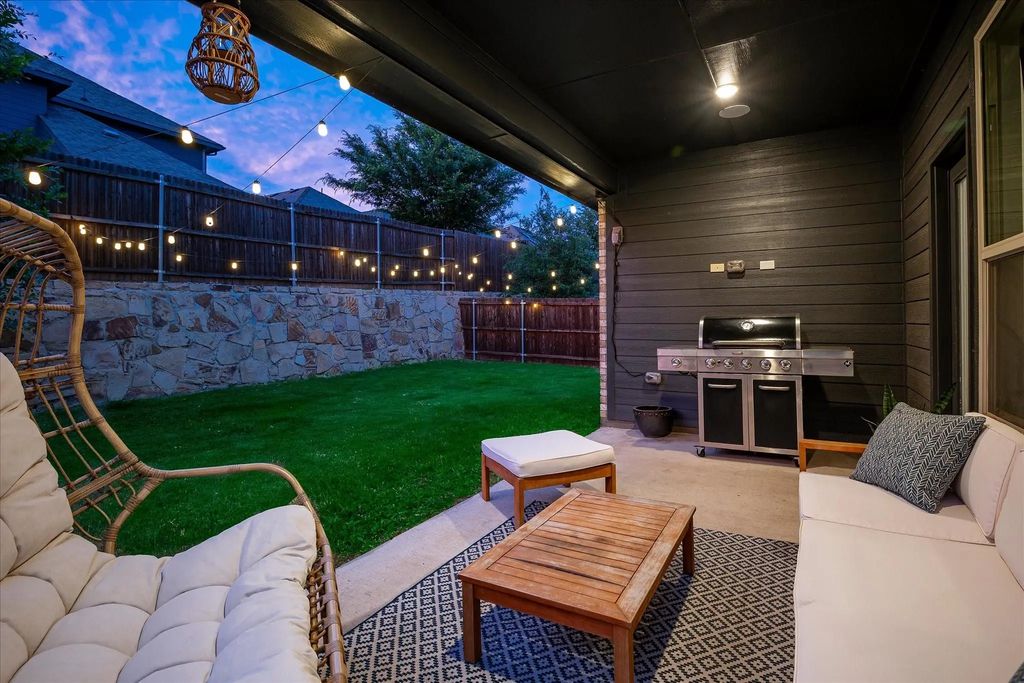 113 Camelia Street, Garland