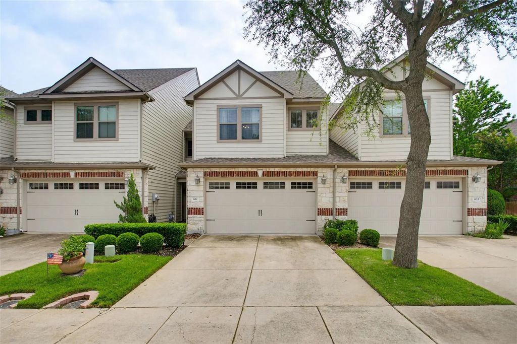 831 Apple Hill Drive, Allen