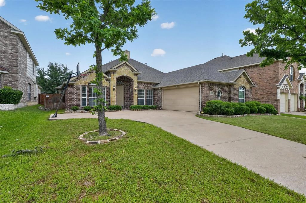4502 Warbler Lane, Garland