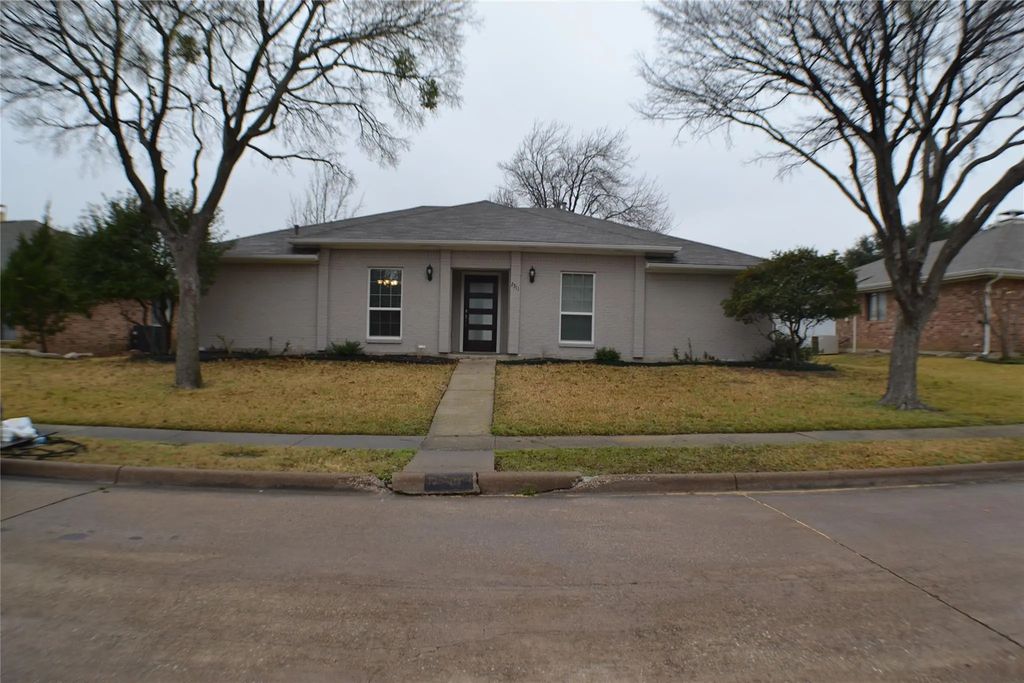 2311 Eastgate Drive, Carrollton