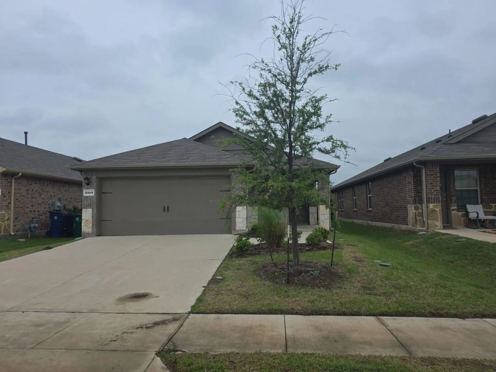 2553 Russell Street, Crandall