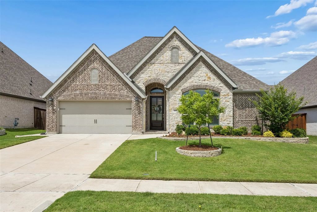 409 Calmwater Cove, McKinney