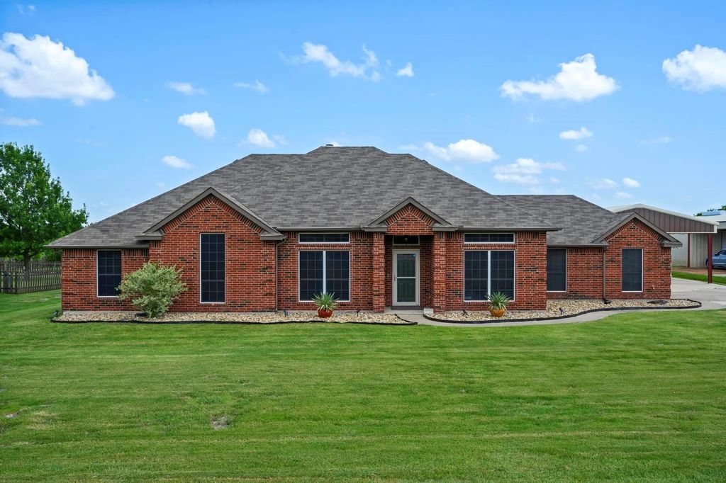 11155 Country Ridge Lane, Forney