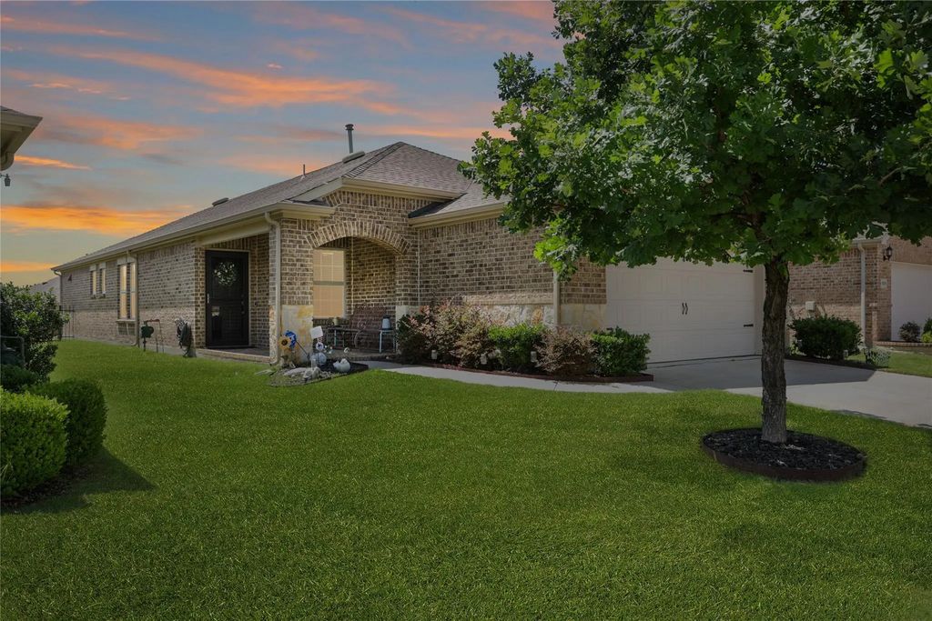 8775 Shore Crest Road, Frisco