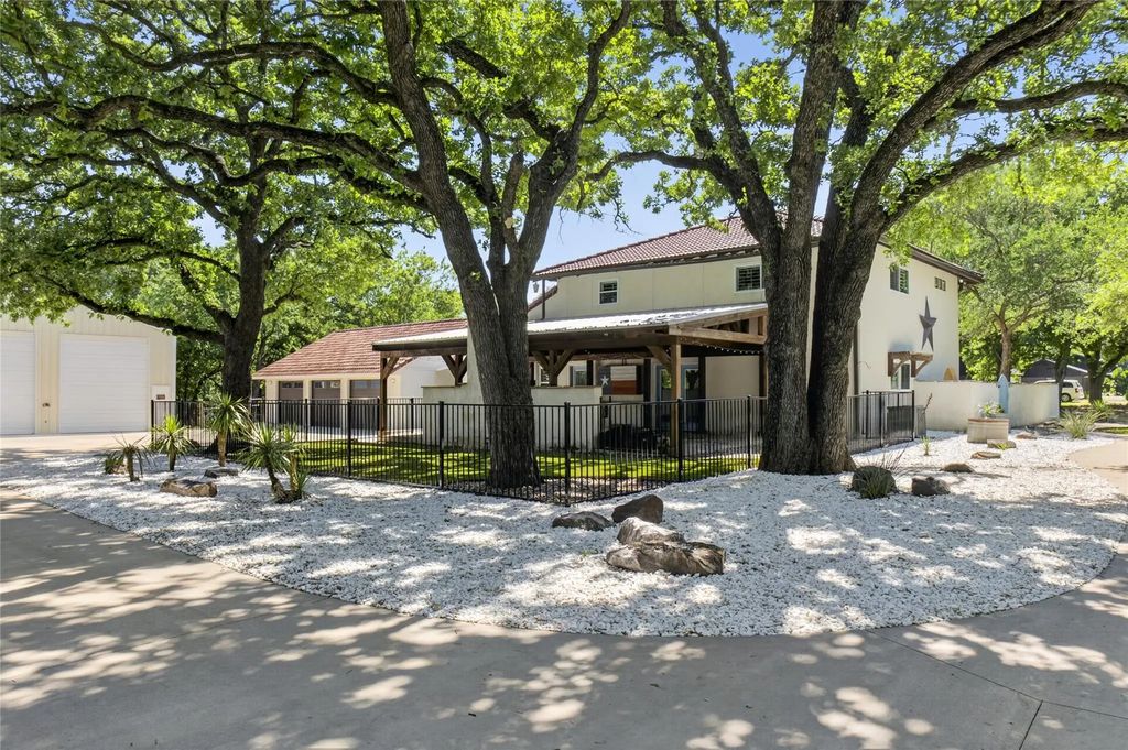 690 Orchid Hill Lane, Copper Canyon