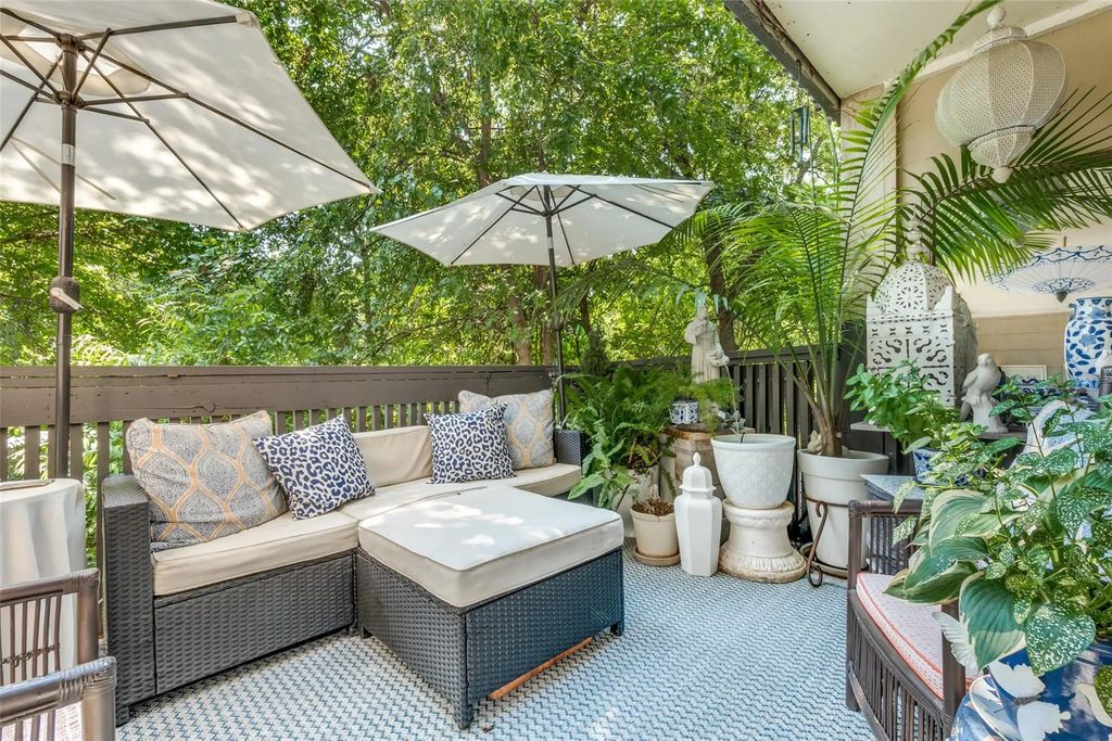 4851 Cedar Springs Road 182, Dallas