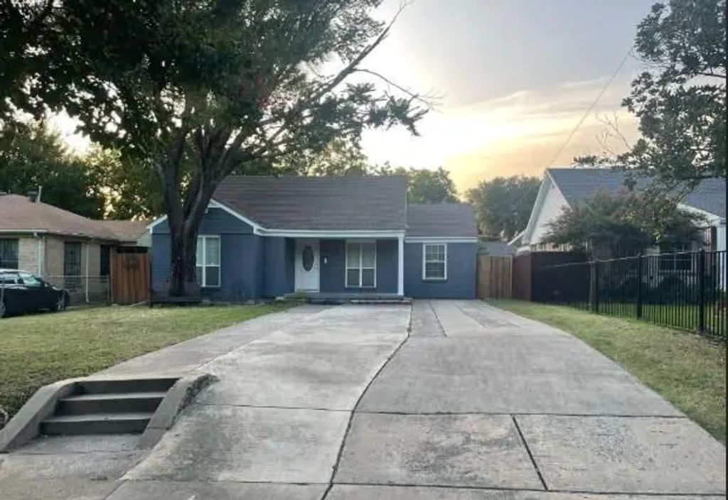 2515 Roanoke Avenue, Dallas
