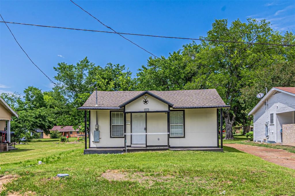 317 Fuller Street, Sulphur Springs