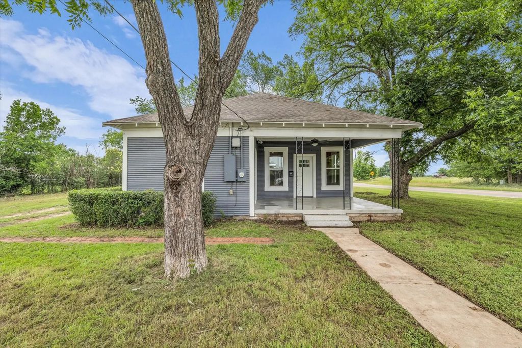 620 Washington Street, McGregor