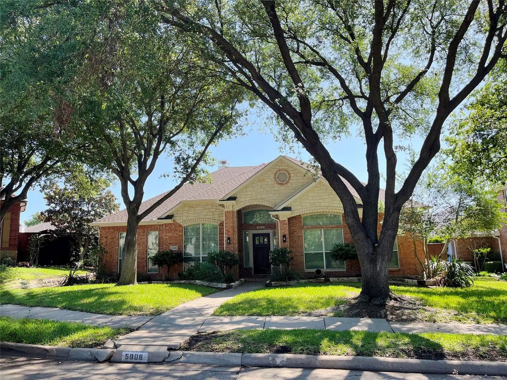 5908 Sandhill Circle, The Colony