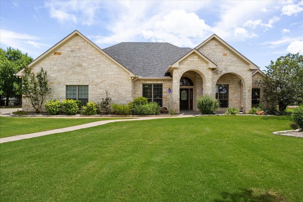 2009 Wigeon Street, Granbury