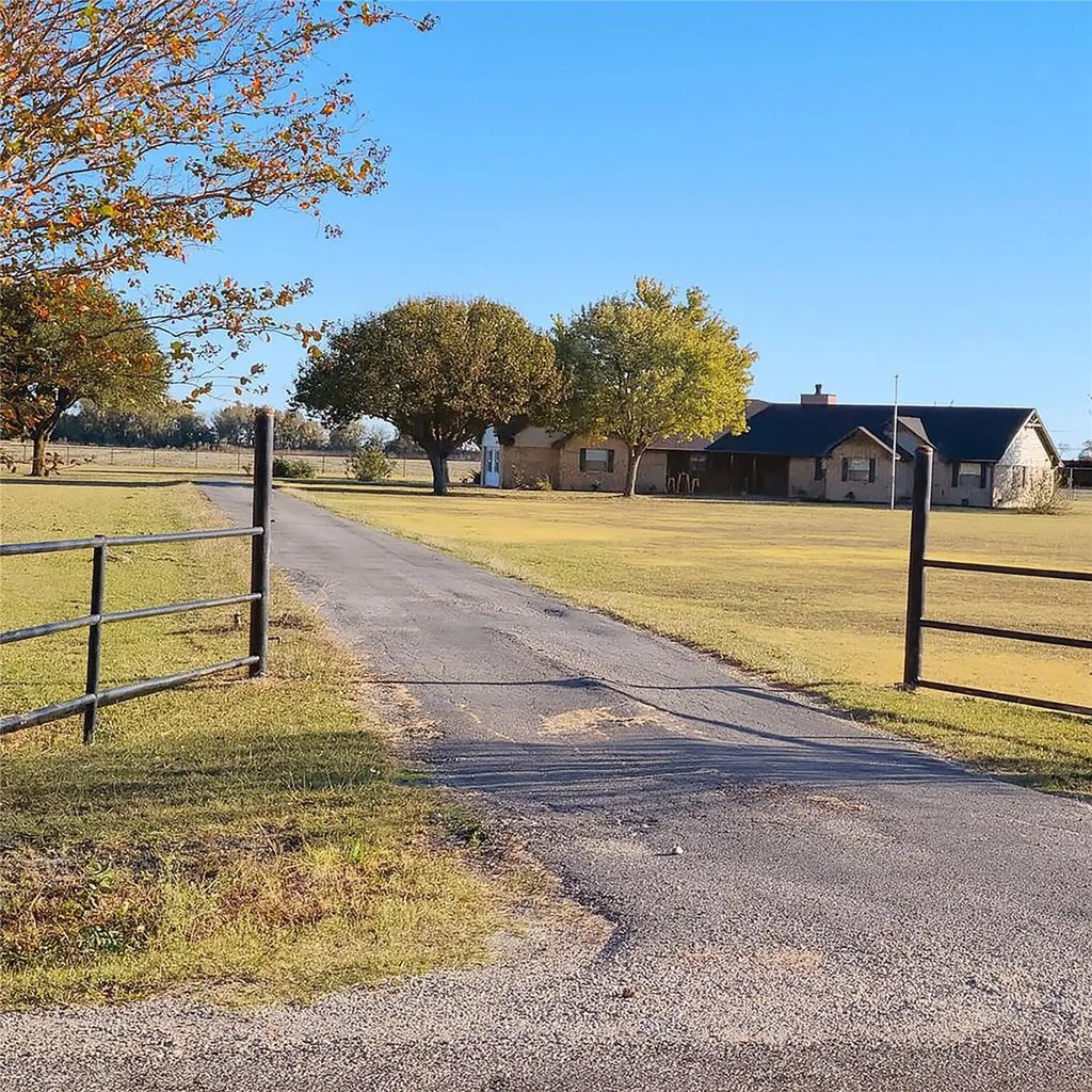 406 Epps Road, Palmer