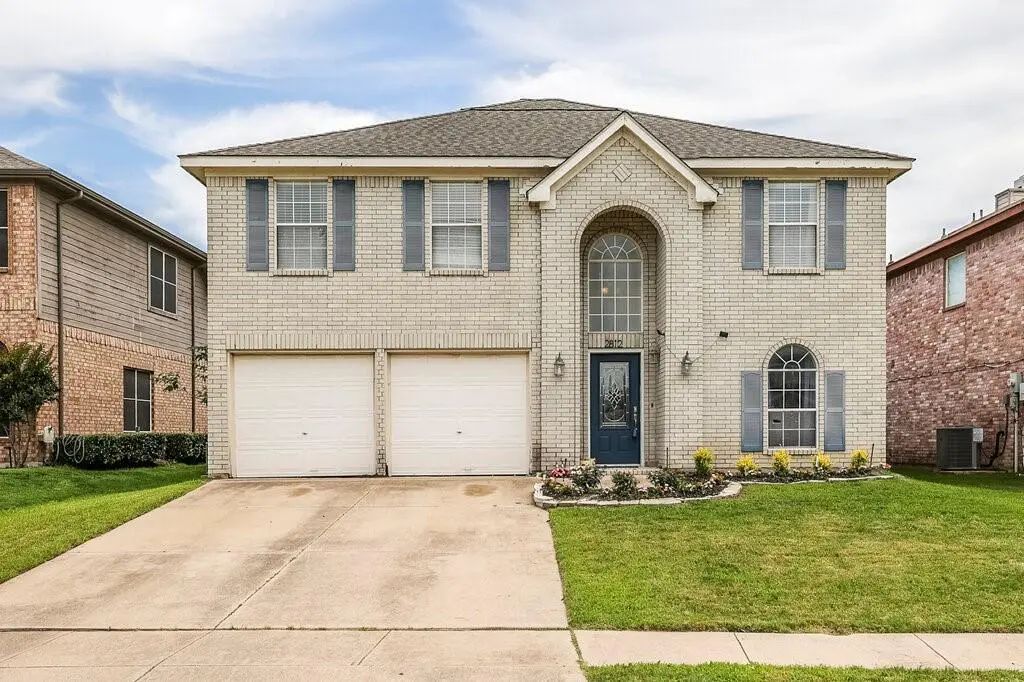 2812 N Hampton Drive, Grand Prairie