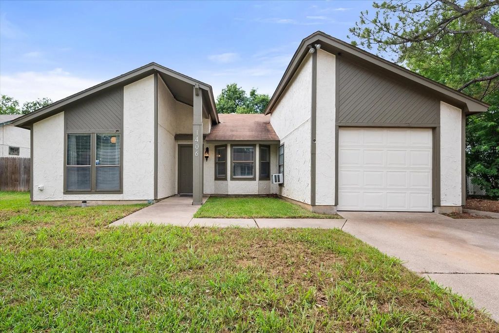1406 Colonnade Drive, Arlington