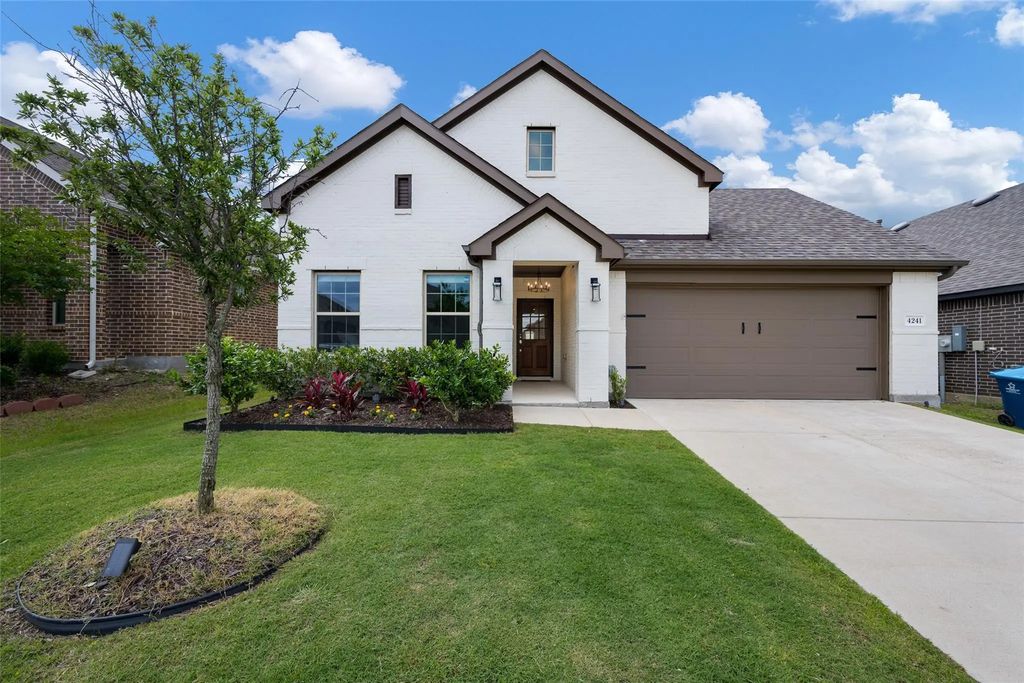 4241 Bullock Lane, Forney