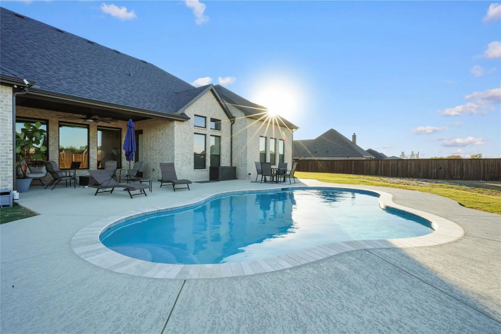 4033 Lagos Drive, Midlothian