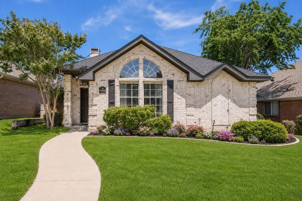 2225 Arbor Creek Drive, Carrollton