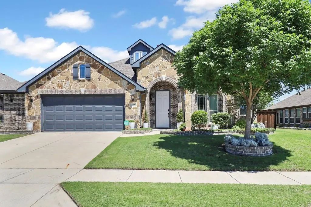 280 Armstrong Lane, Lavon