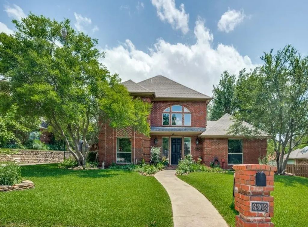 3303 Langley Hill Lane, Colleyville