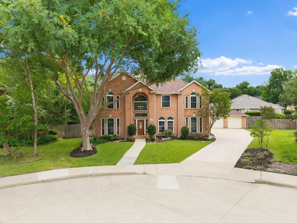 716 Mockingbird Court, Crowley