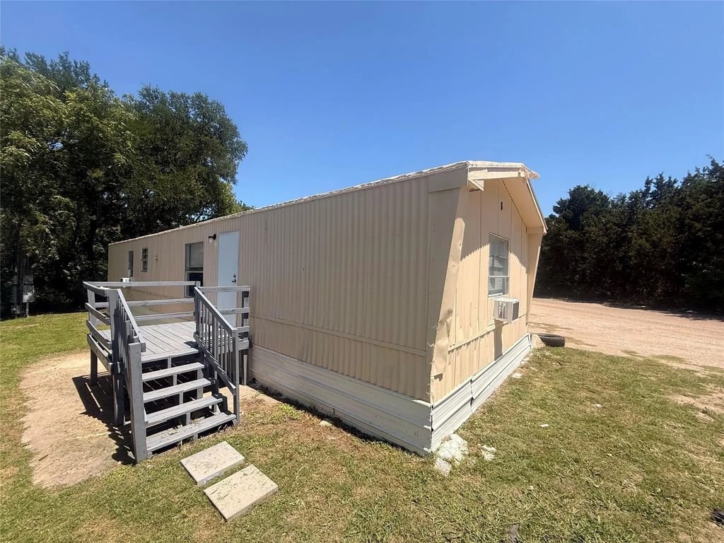 541 Simmons Way 8, Cedar Hill