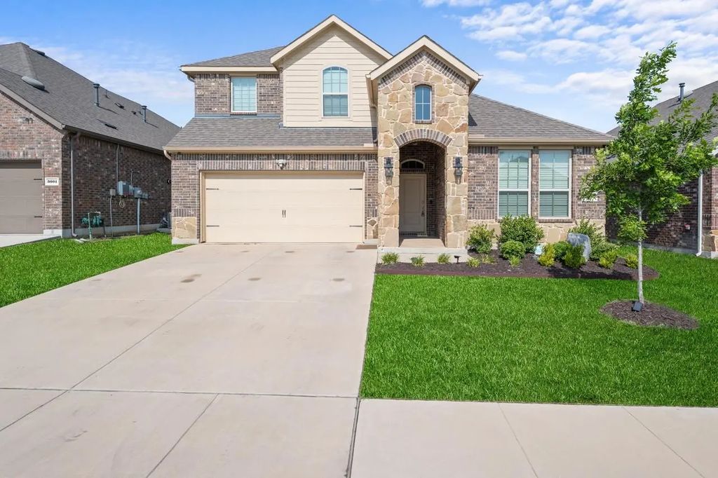 3005 Aransas Avenue, Aubrey