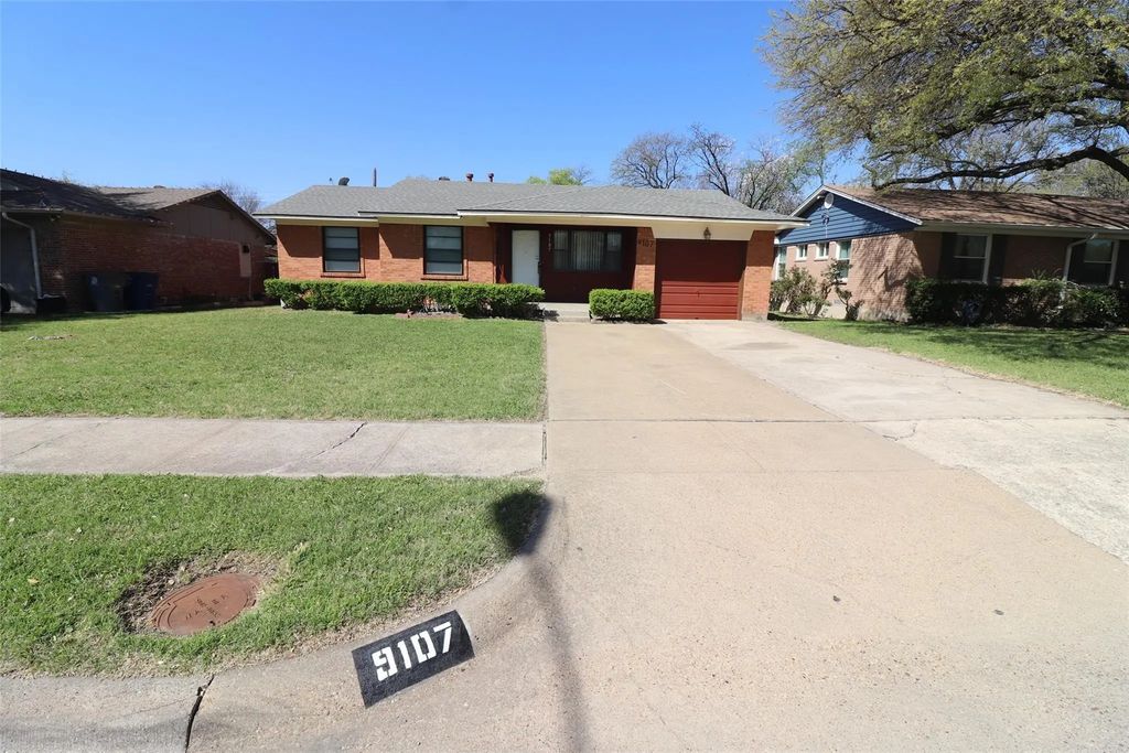 9107 Rustown Drive, Dallas
