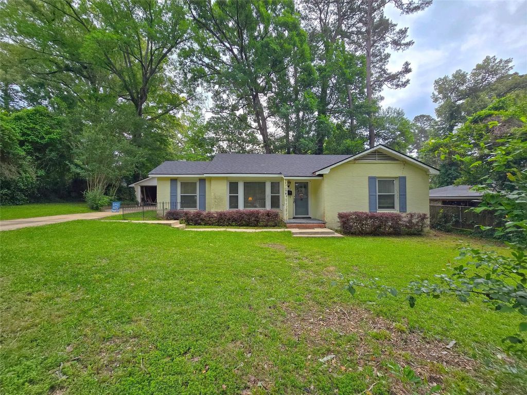 1302 Turner Street, Minden