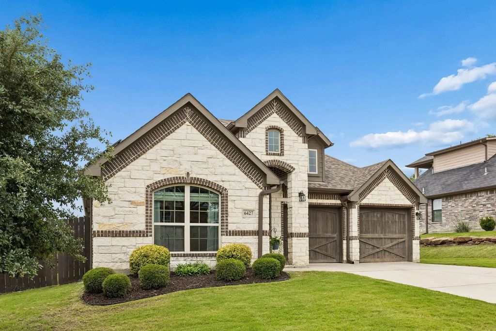 6427 Lake Bluff Drive, Dallas