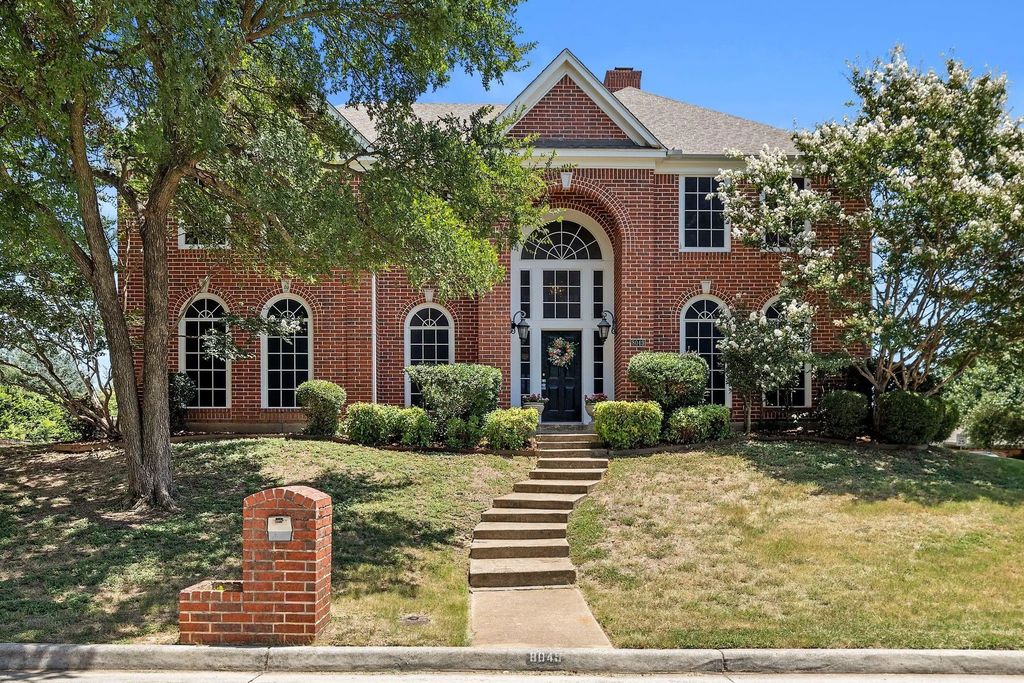 8049 Sunscape Lane, Fort Worth